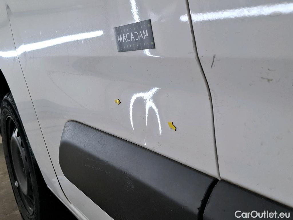  Toyota  Proace TOYOTA  City / 2019 / 4P / Fourgonnette 1.5 Long 130 D-4D Dynamic #14