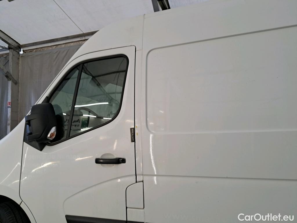  Renault  Master  III Fourgon L2H2 3 5 Grand Confort dCi 130CV BVM6 E6 #48