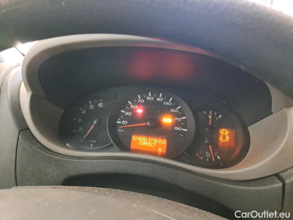  Renault  Master  III Fourgon L2H2 3 5 Grand Confort dCi 130CV BVM6 E6 #72