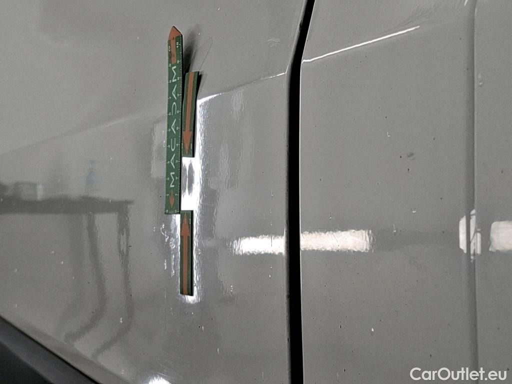  Renault  Trafic  Furgon Grand Confort L1H1 1200 1.6 dCi 125CV BVM6 E6 #43