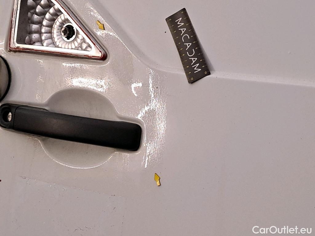  Renault  Master  III Fourgon L2H2 3 5 Grand Confort dCi 130CV BVM6 E6 #12