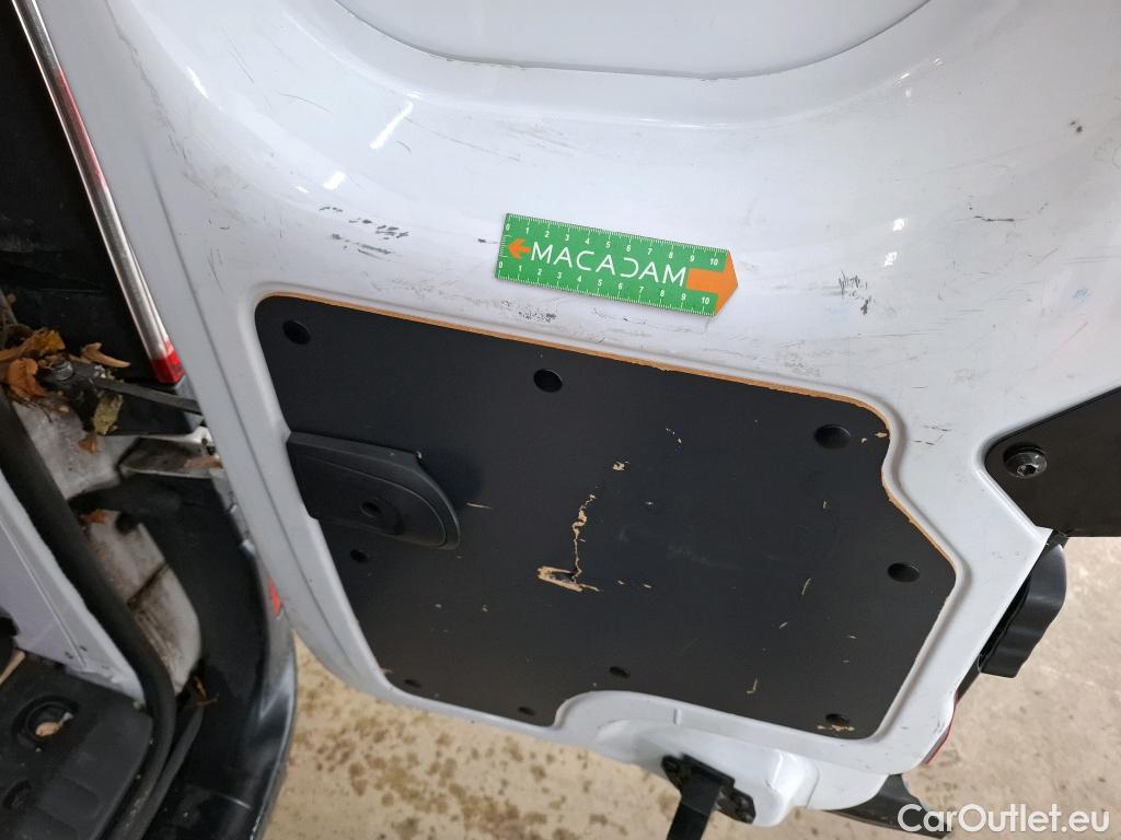  Renault  Kangoo  Express Grand Confort (L1) 1.5 dCi 90CV BVM5 E6 #34