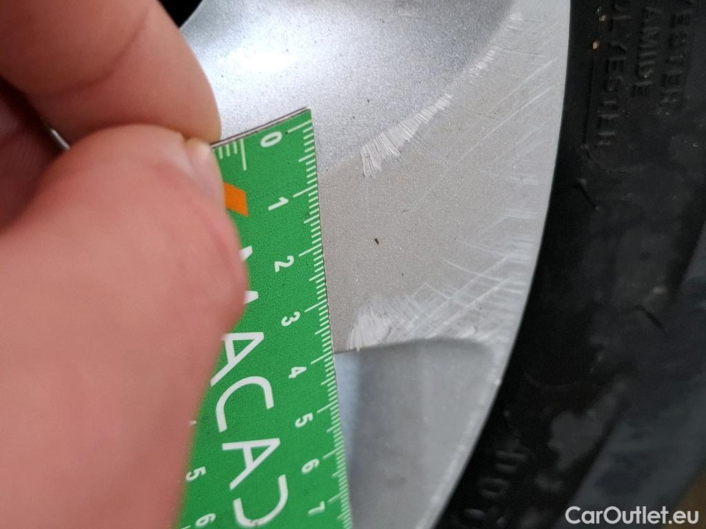  Citroen  C3  Société Feel 1.5 BlueHDI 100CV BVM6 E6d #24