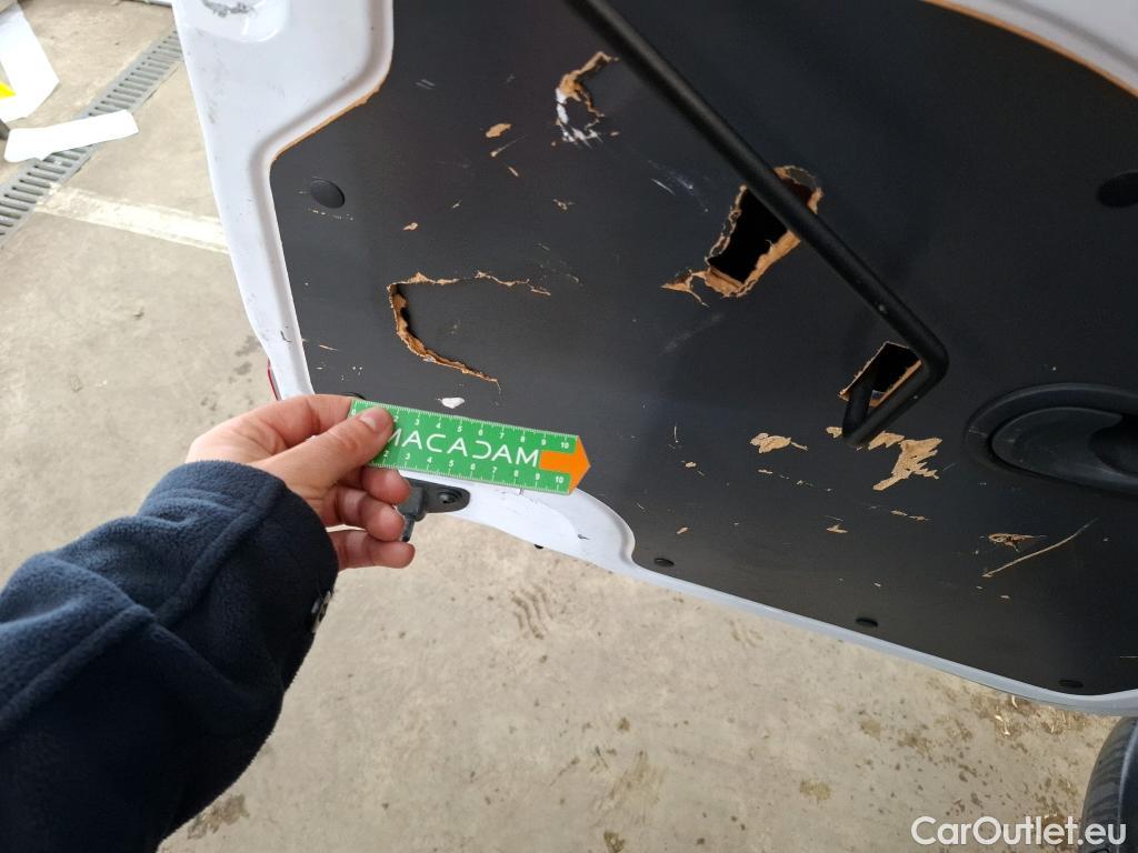  Renault  Kangoo  Express Grand Confort (L1) 1.5 dCi 90CV BVM5 E6 #33