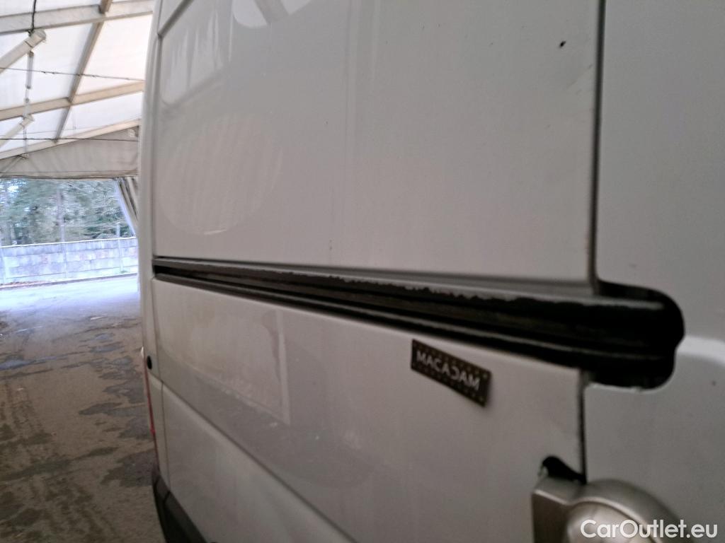 Renault  Master  III Fourgon L2H2 3 5 Grand Confort dCi 130CV BVM6 E6 #58