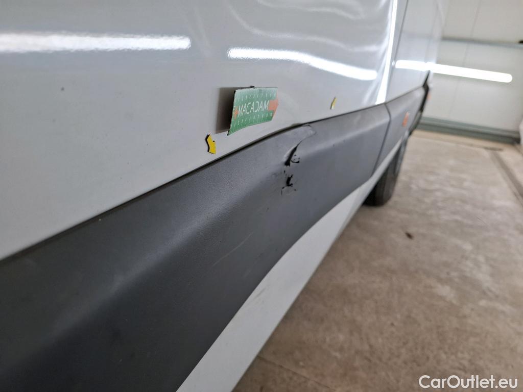  Renault  Master RENAULT  VU 4p Fourgon CA GCf Trac F3500 L3H2 dCi 110 S&S Euro6 #56