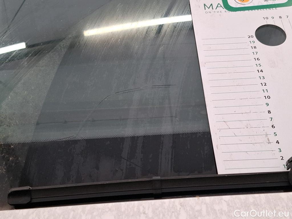  Toyota  Proace TOYOTA  City / 2019 / 4P / Fourgonnette 1.5 Long 130 D-4D Dynamic #8