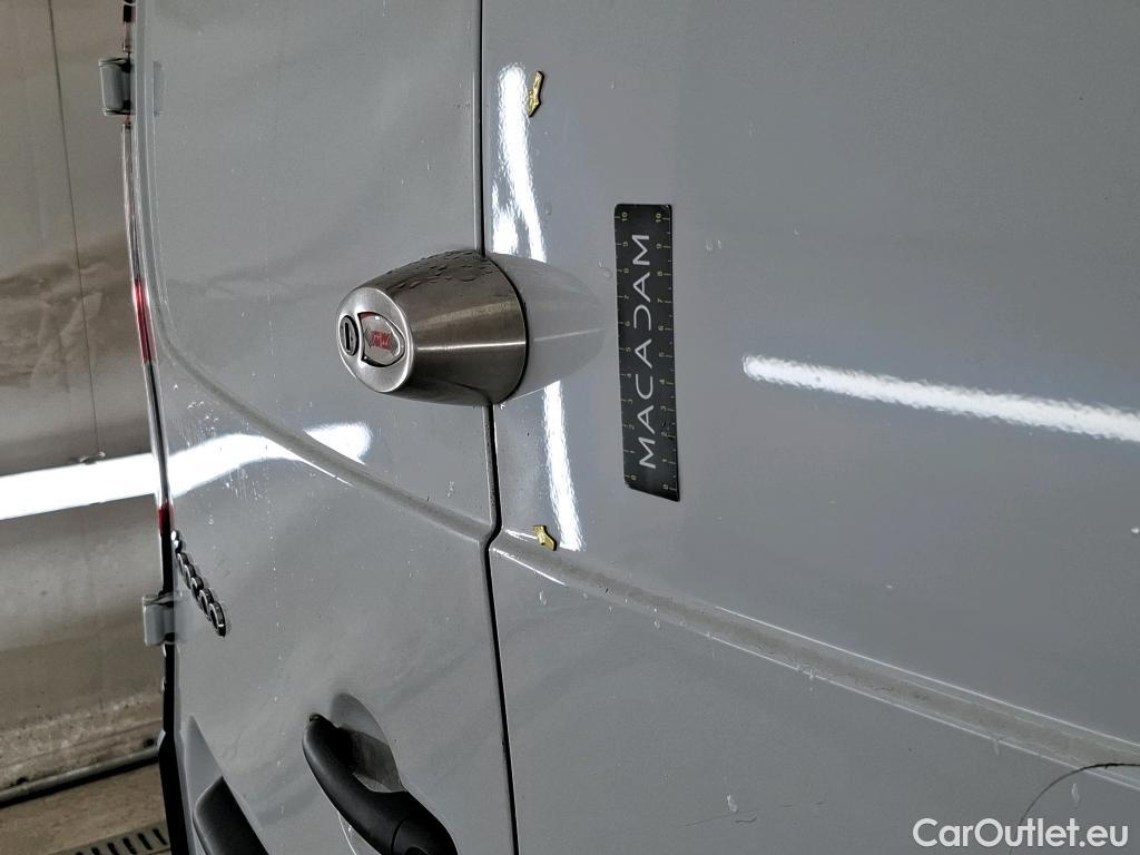  Renault  Kangoo RENAULT  Express  2013  4P  Fourgonnette Extra RLink dCi 75 #10