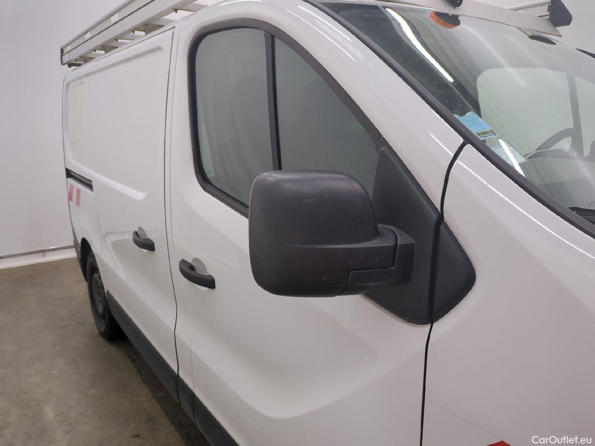  Renault  Trafic  Furgon Grand Confort L1H1 1200 1.6 dCi 125CV BVM6 E6 #37