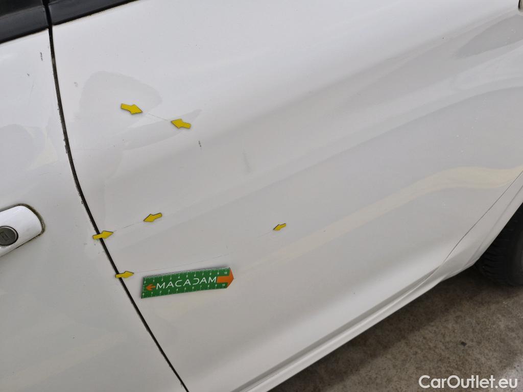  Peugeot  208  Affaire Premium Pack 1.5 HDi 100CV BVM5 E6dT #47