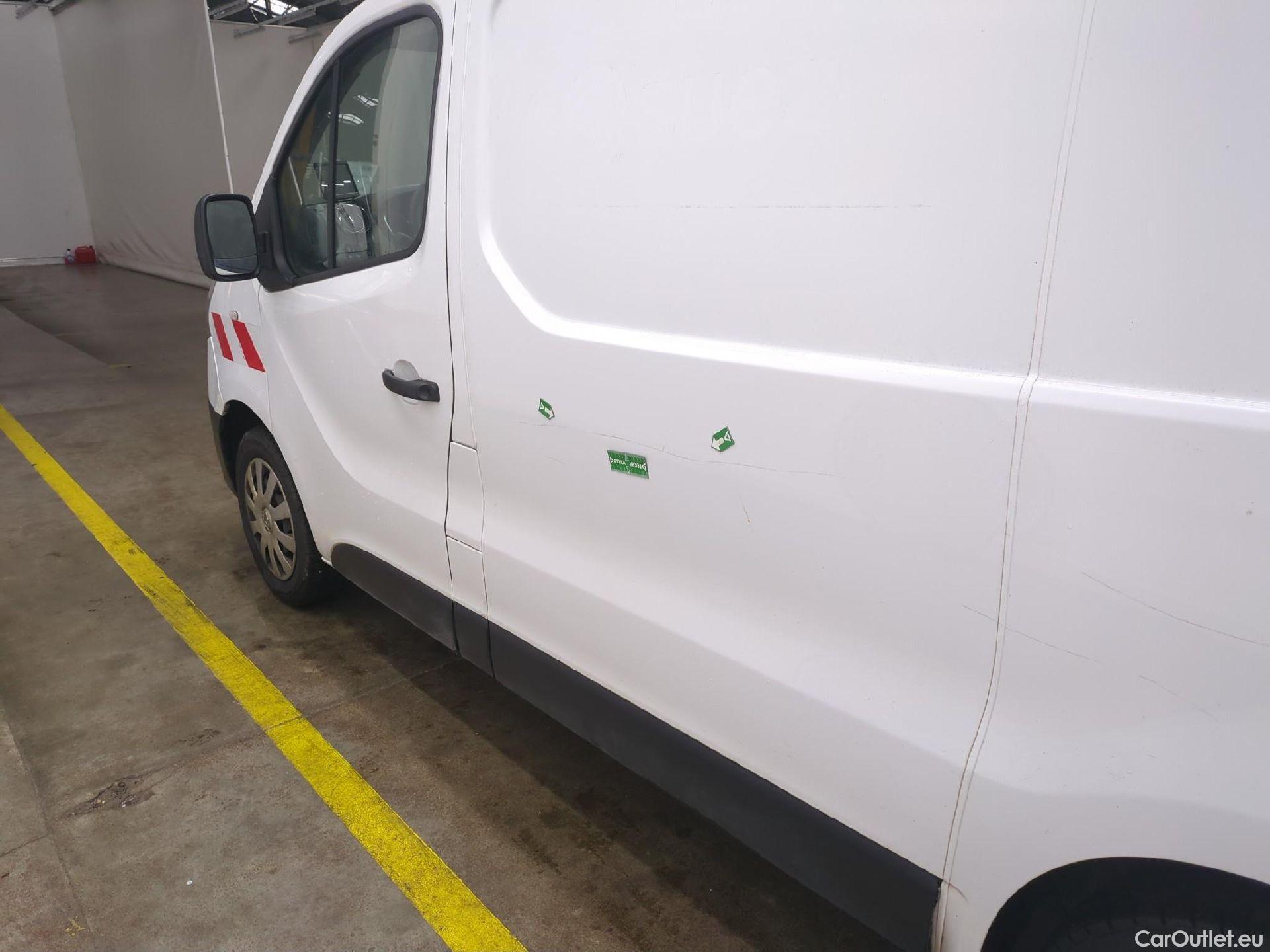  Renault  Trafic  Furgon Grand Confort L1H1 1200 1.6 dCi 125CV BVM6 E6 #18