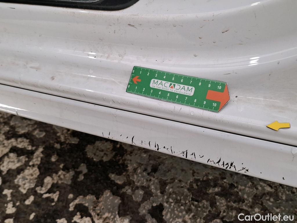  Audi  A3 AUDI  Sportback e-tron / 2016 / 5P / Berline 40 e-tron S TRONIC BUSINESS LINE #8