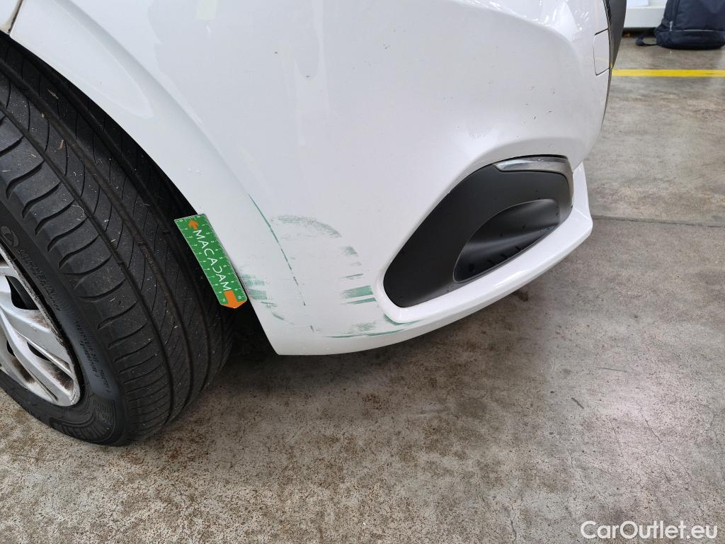  Peugeot  208  Affaire Premium Pack 1.5 HDi 100CV BVM5 E6dT #23