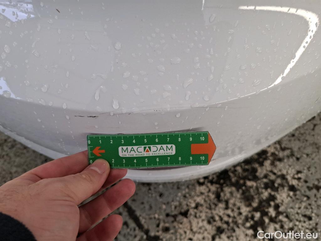  Audi  A3 AUDI  Sportback e-tron / 2016 / 5P / Berline 40 e-tron S TRONIC BUSINESS LINE #4