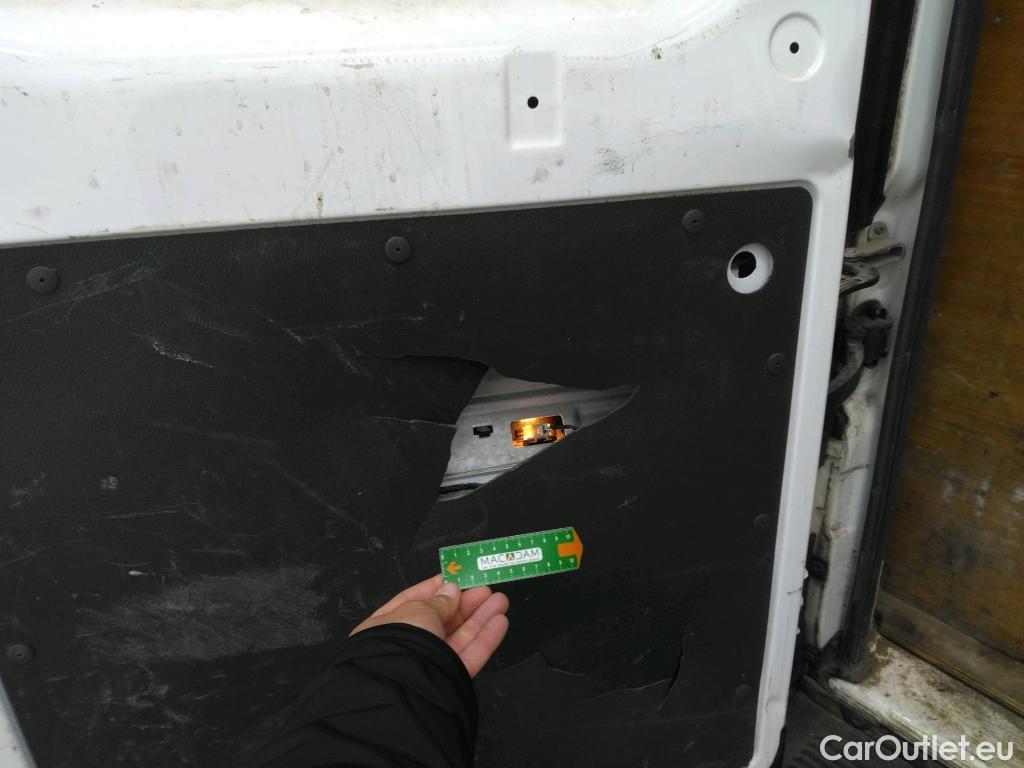  Citroen  Jumper  Fourgon Grand Volume 33 L2H2 Driver BlueHDi 140 Start&Stop 140CV BVM6 #32