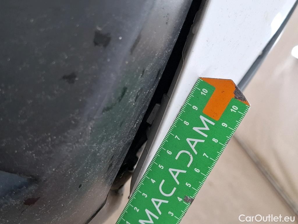  Citroen  C3  Société Feel 1.5 BlueHDI 100CV BVM6 E6d #46