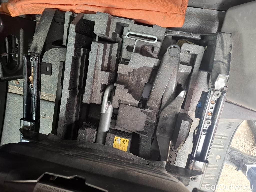  Renault  Master RENAULT  VU 4p Fourgon FG GCf Trac F3500 L2H2 Energy dCi 145 E6 #29