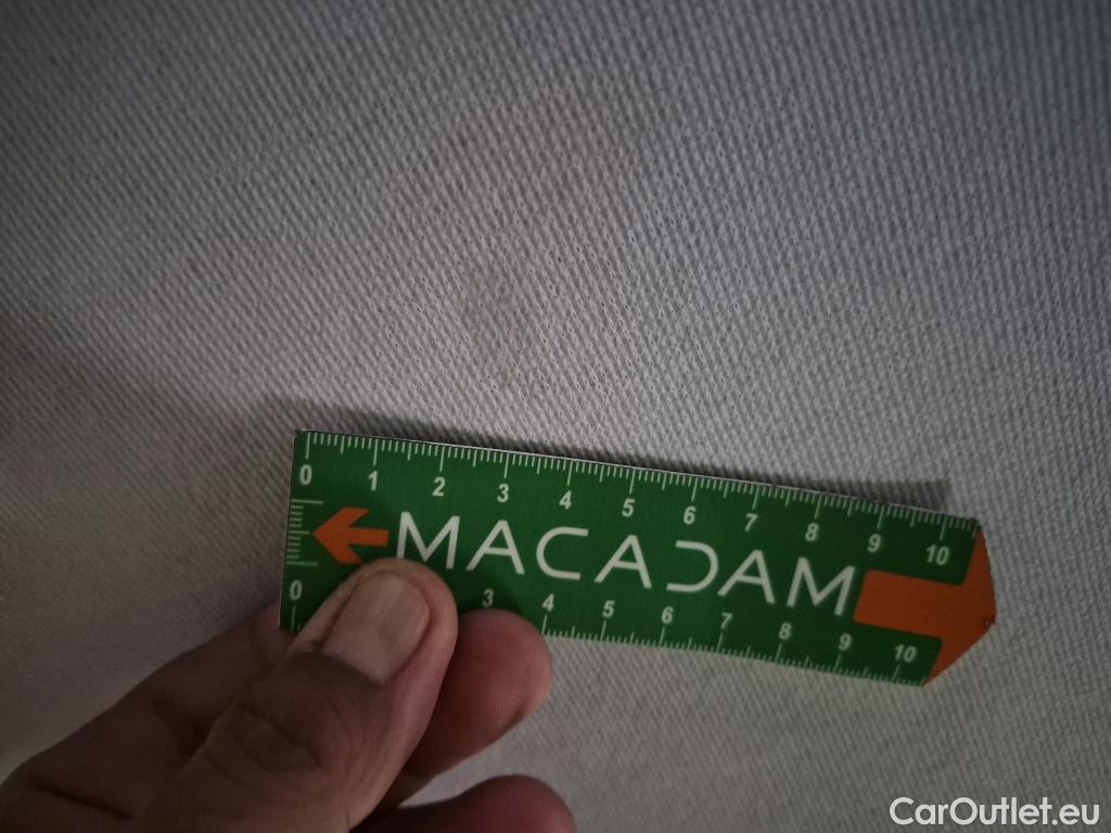  Peugeot  208  Affaire Premium Pack 1.5 HDi 100CV BVM5 E6dT #37