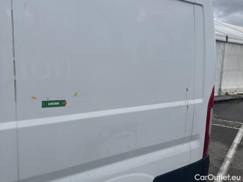  Fiat  Ducato FIAT   2014  4P  Fourgon tôlé 3 0 C H1 2 3 Multijet 120 Pack Pro Nav #8