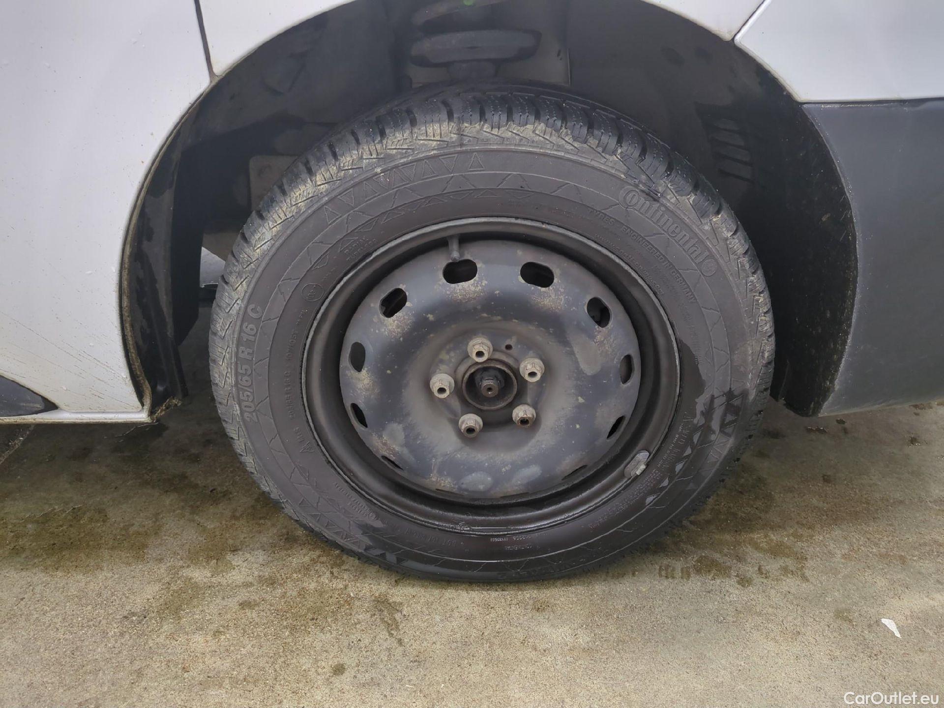  Renault  Trafic  Furgon Grand Confort L1H1 1200 1.6 dCi 125CV BVM6 E6 #8