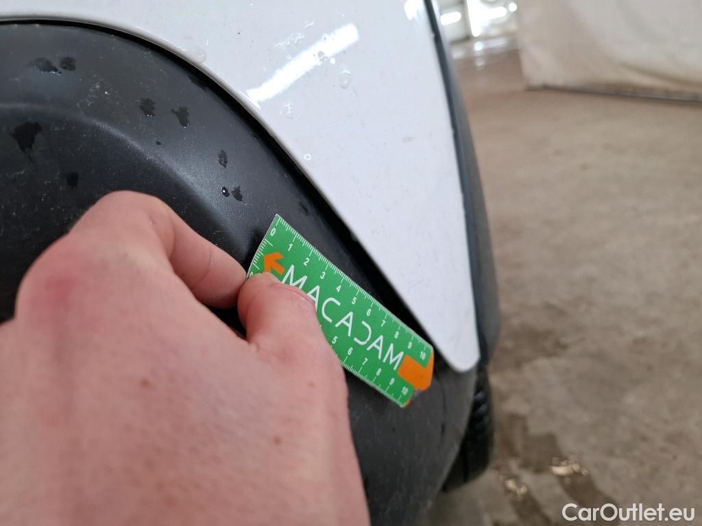  Citroen  C3  Société Feel 1.5 BlueHDI 100CV BVM6 E6d #45