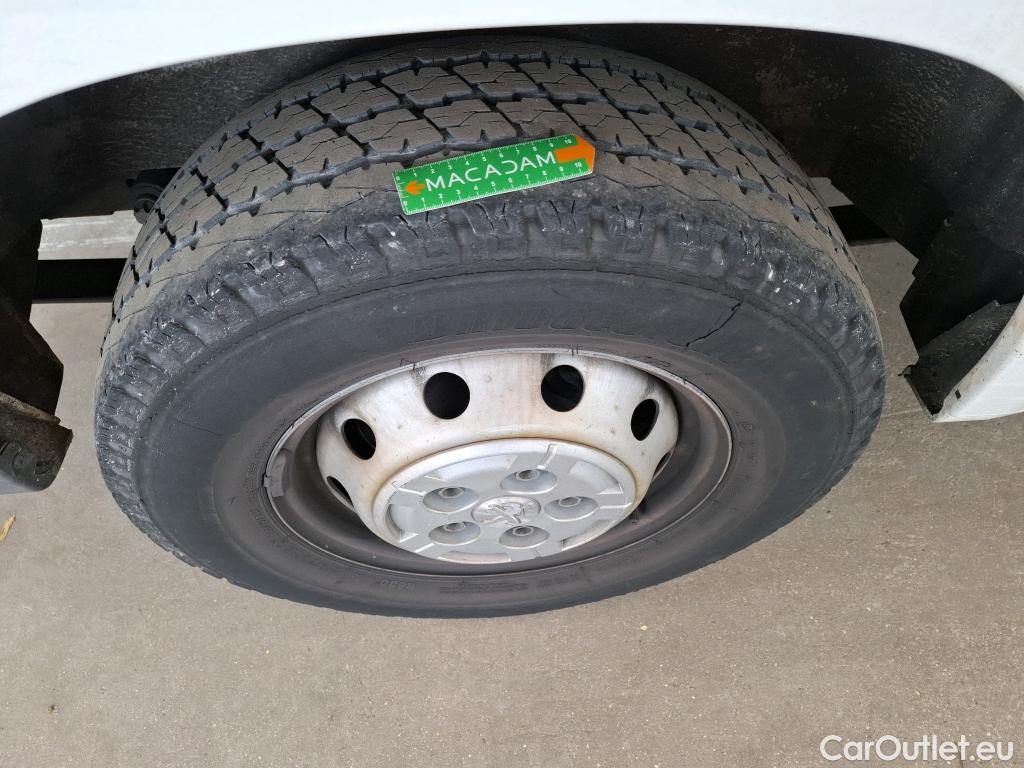  Peugeot  Boxer PEUGEOT  / 2014 / 4P / Fourgon tôlé BlueHDi S&S 120 PREMIUM 335 L2H2 #15