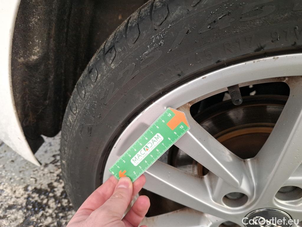  Audi  A3 AUDI  Sportback e-tron / 2016 / 5P / Berline 40 e-tron S TRONIC BUSINESS LINE #19