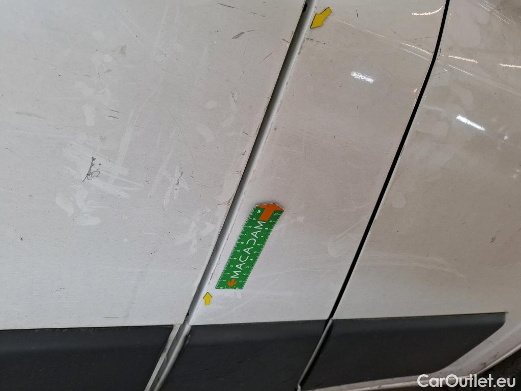  Peugeot  Boxer PEUGEOT  / 2014 / 4P / Fourgon tôlé BlueHDi S&S 120 PREMIUM 335 L2H2 #18