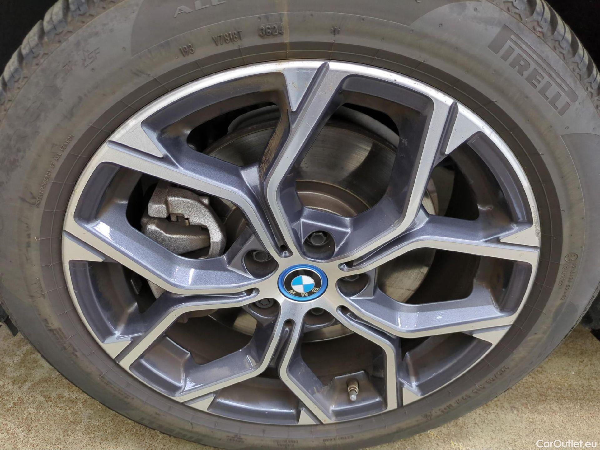  Bmw  X1 BMW  / 2019 / 5P / SUV xDrive25e Business Design BVA6 #4