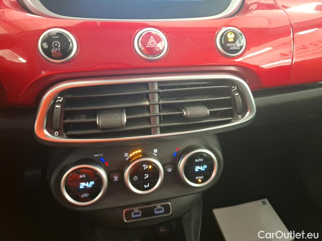  Fiat  500 FIAT X / 2018 / 5P / SUV 1.0 FFly T T3 120ch Cross #4