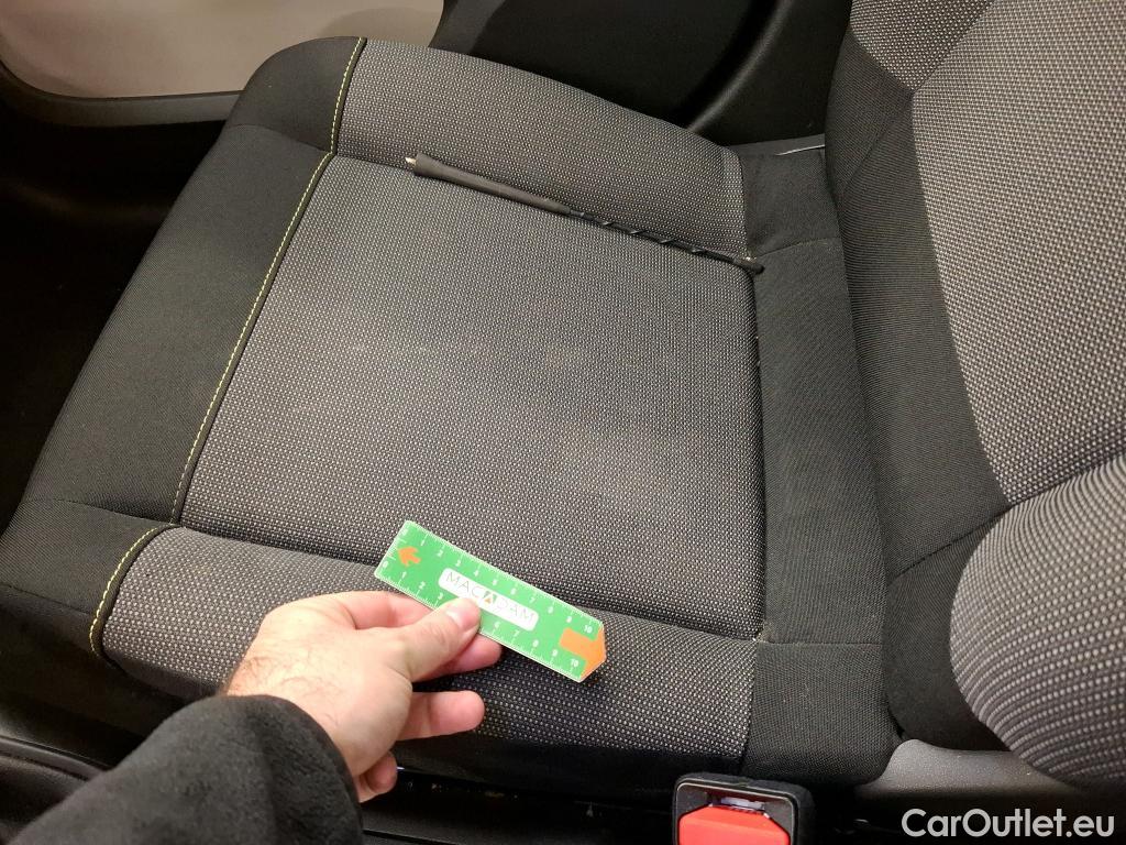  Citroen  C3 CITROEN  5p Berline PureTech 82 BVM Feel Business #13