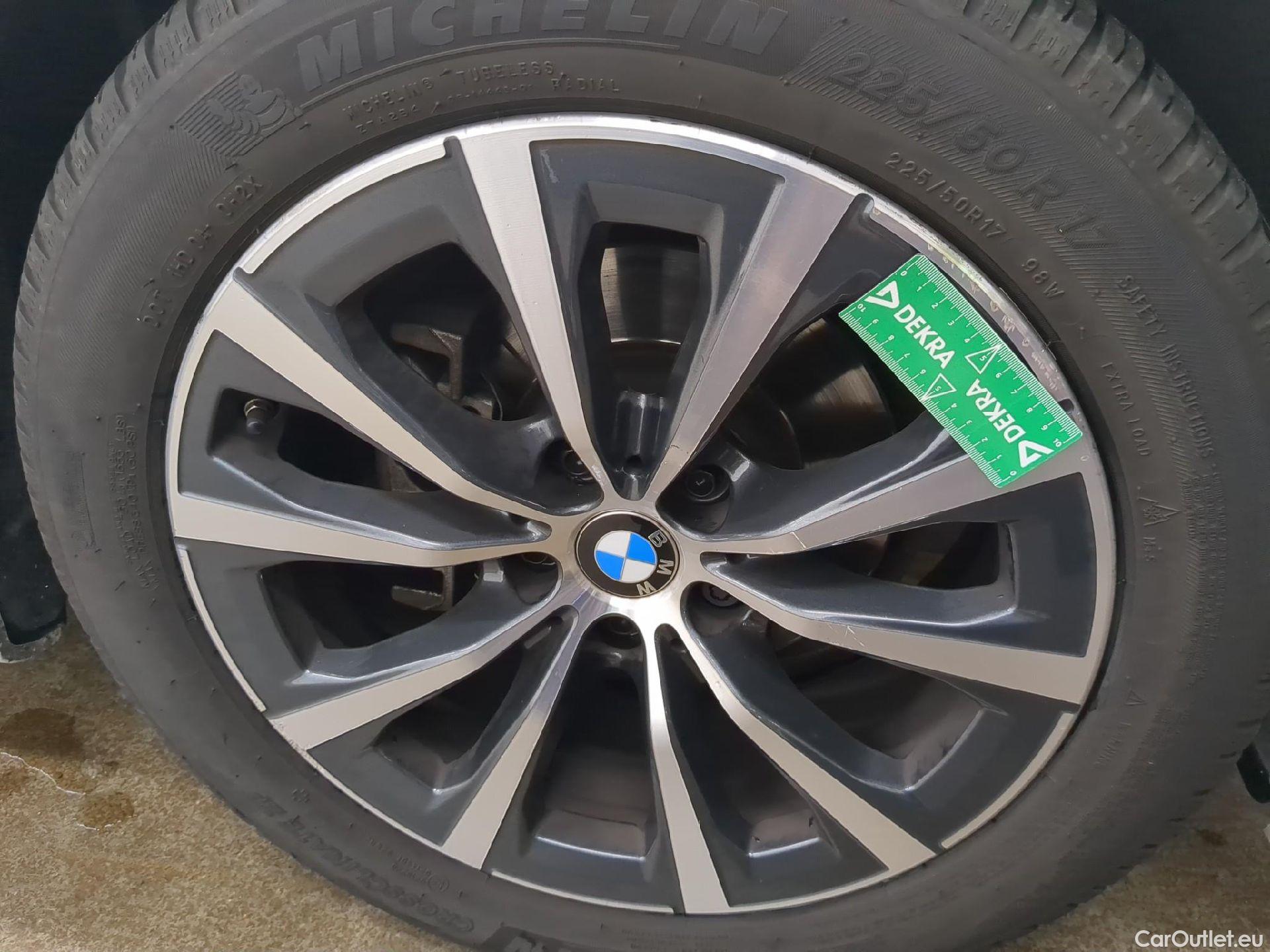  Bmw  Serie 3 BMW Série 3 Touring / 2022 / 5P / Break 318i 156ch Business Design BVA8 #3