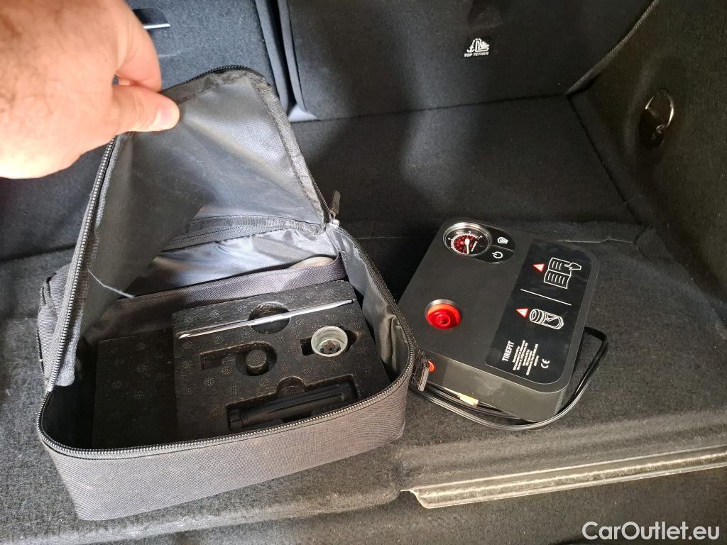  Mini  Countryman MINI  / 2020 / 5P / Crossover Cooper SE ALL4 125+95ch BVA6 / BATTERIE 12V HS #14