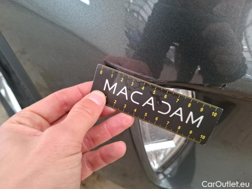  Ford  Kuga FORD  / 2019 / 5P / SUV 2.5 Dur 225 hybrid PHEV Pshift Titanium #3