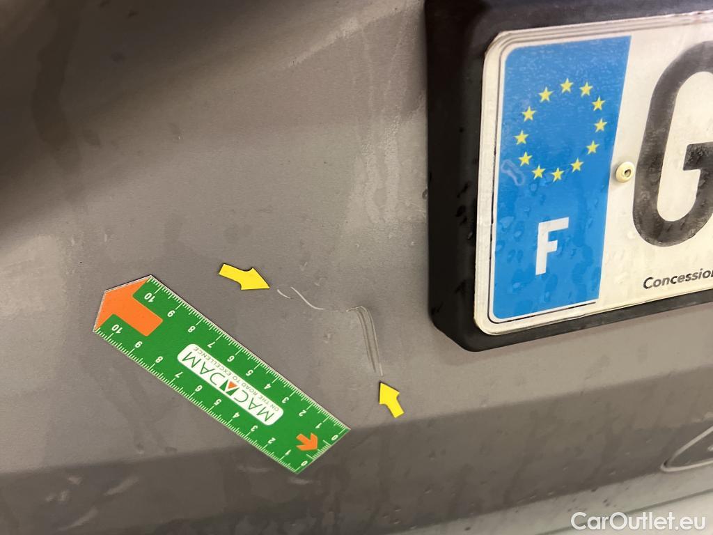  Ford  Kuga FORD  / 2019 / 5P / SUV 2.5 190 hybrid Flexifuel Pshift Titanium #11