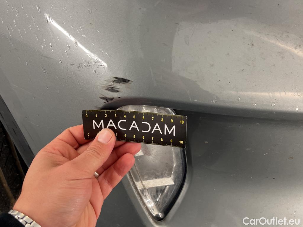  Ford  Kuga FORD  / 2019 / 5P / SUV 2.5 190 hybrid Flexifuel Pshift Titanium #13