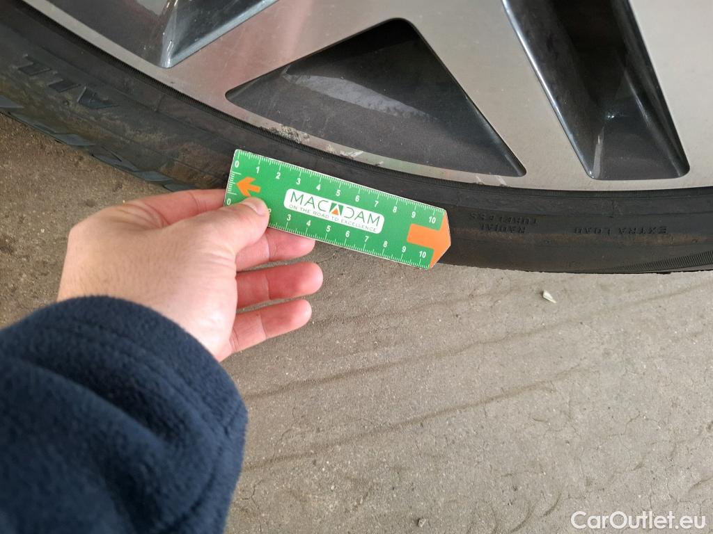  Land Rover  Range Rover Evoque LAND ROVER  / 2018 / 5P / SUV 1.5 P300e PHEV BVA 4WD R-Dynamic SE #9