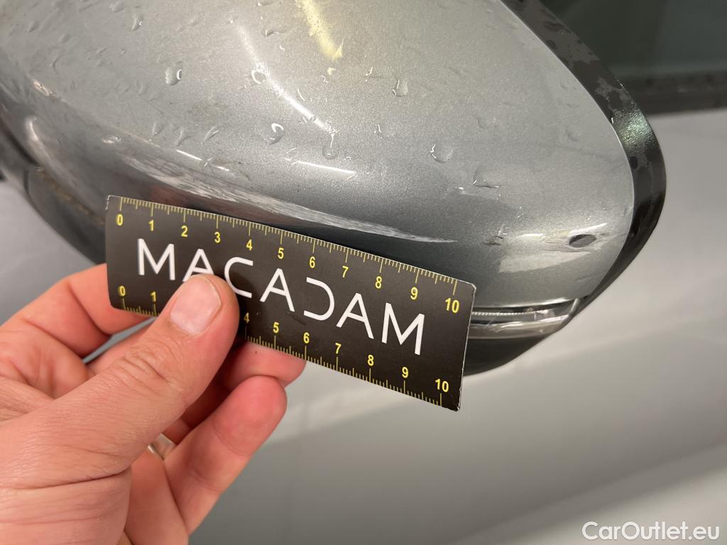  Ford  Kuga FORD  / 2019 / 5P / SUV 2.5 190 hybrid Flexifuel Pshift Titanium #29