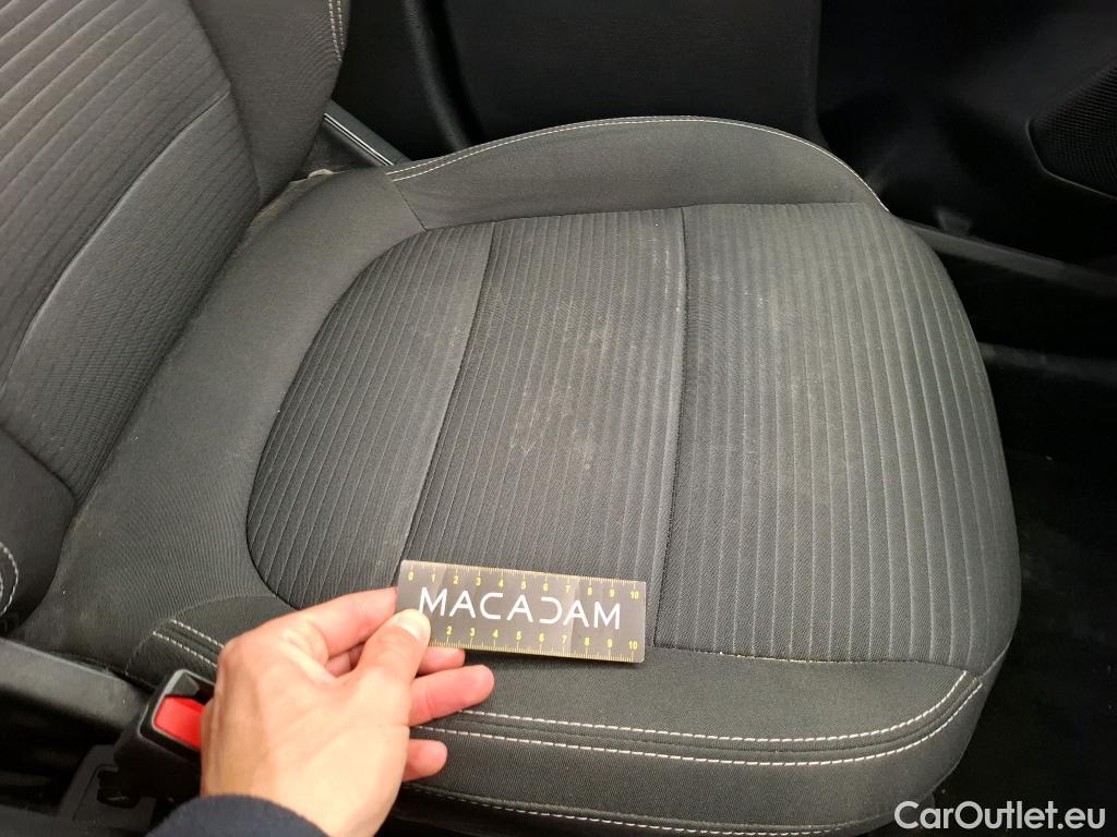  Ford  Kuga FORD  / 2019 / 5P / SUV 2.5 Dur 225 hybrid PHEV Pshift Titanium #36