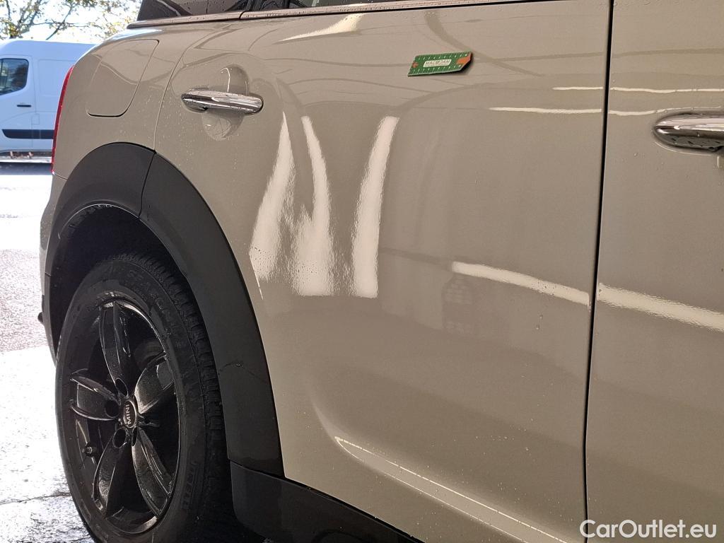  Mini  Countryman MINI  / 2020 / 5P / Crossover Cooper SE ALL4 125+95ch BVA6 / BATTERIE 12V HS #8