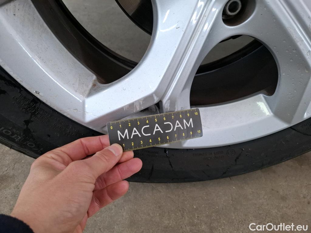  Nissan  Juke NISSAN  / 2019 / 5P / Crossover DIG-T 114 BVM6 Business+ #18