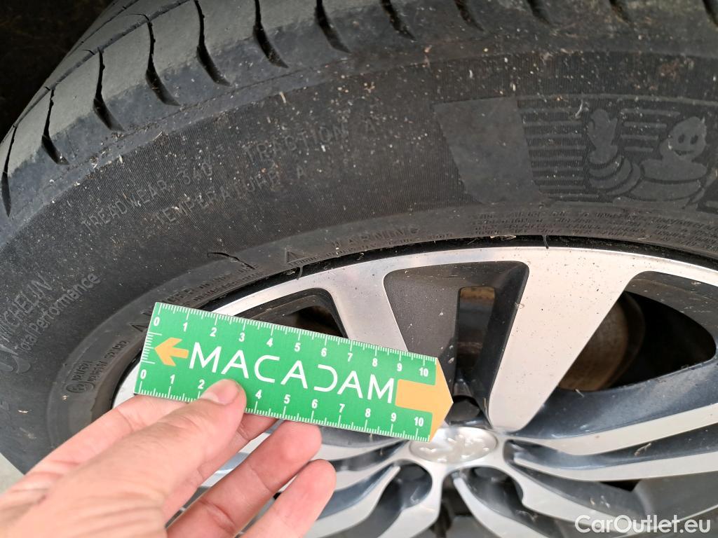  Peugeot  308  SW Allure Business 1.5 HDi 130CV BVA8 E6d #40