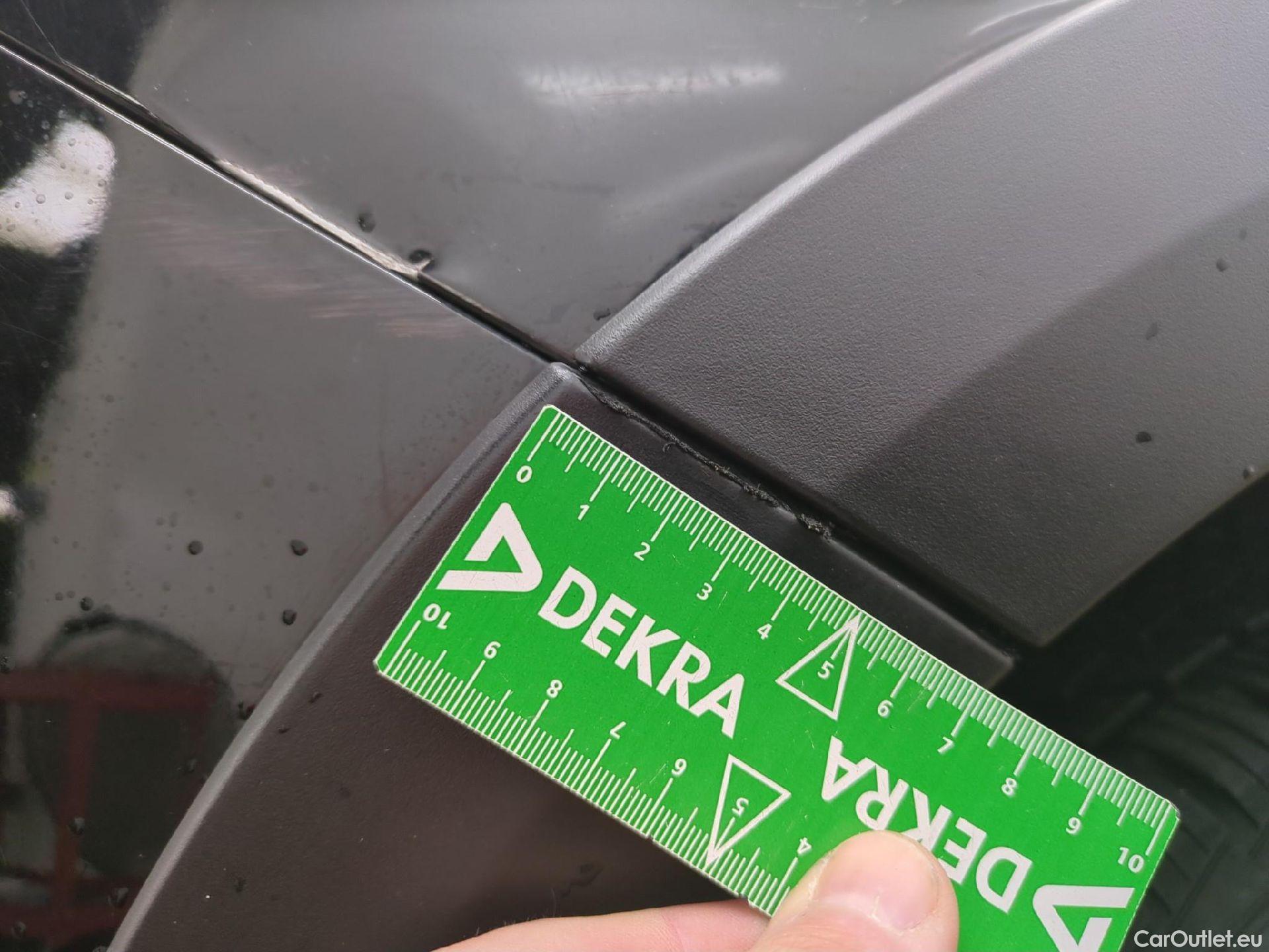  Peugeot  2008  Allure 1.2 PureTech 110CV BVM6 E6dT #24