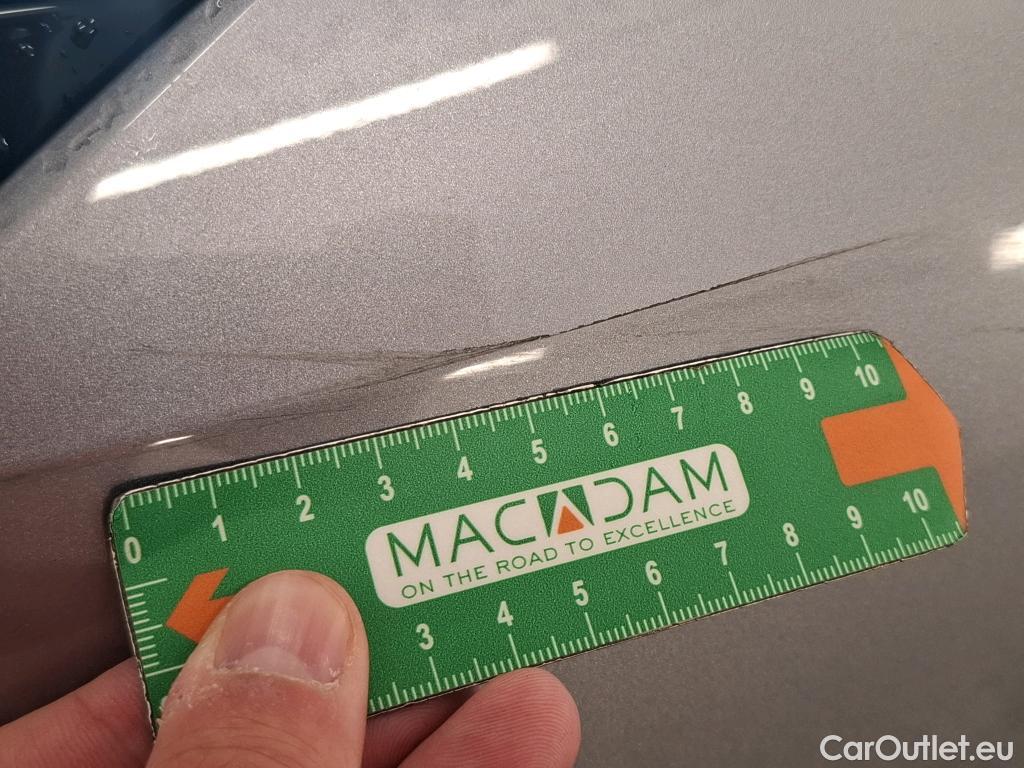  Peugeot  308 PEUGEOT  SW / 2021 / 5P / Break PureTech 130 S&S ALLURE #4