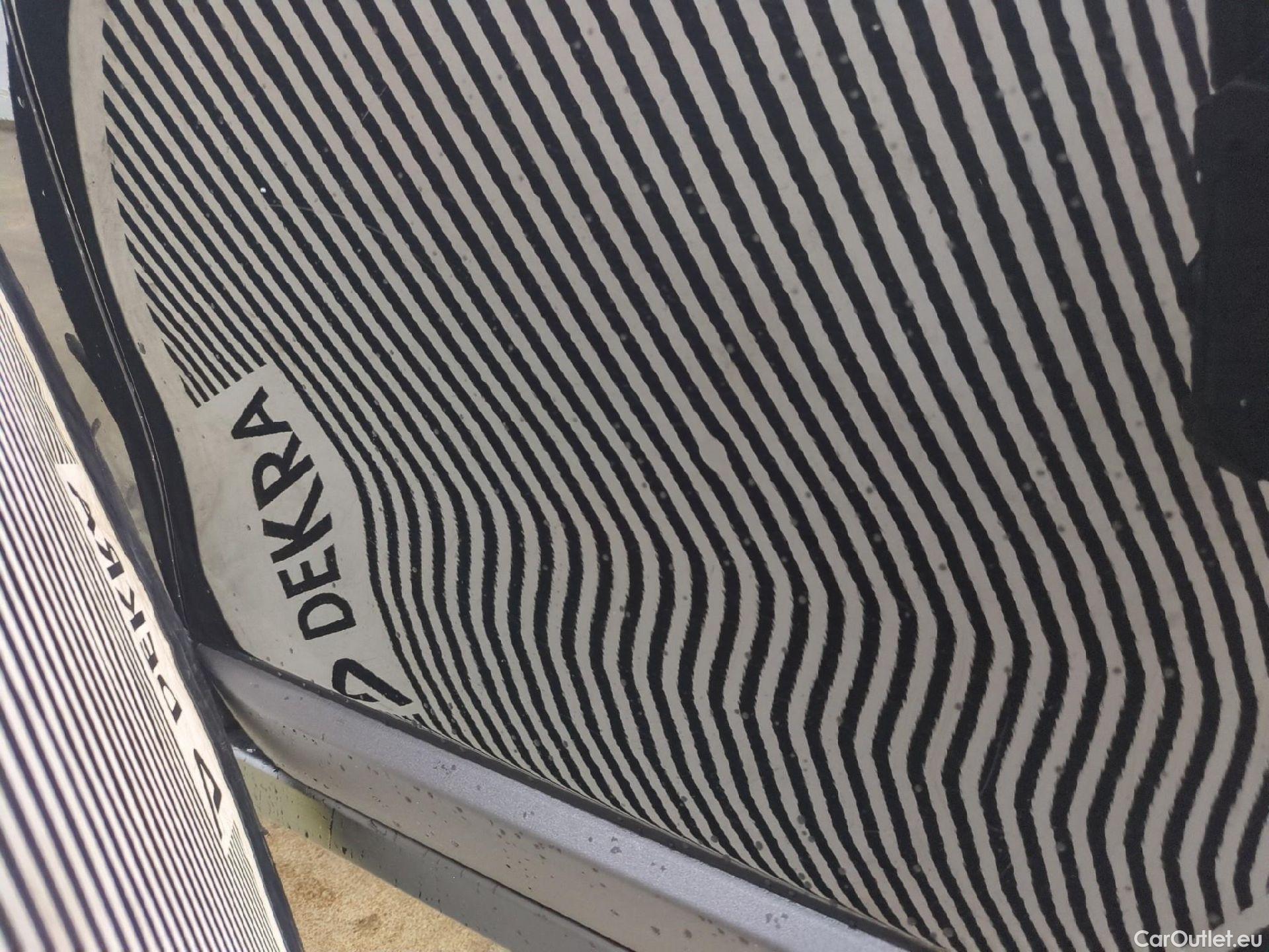  Peugeot  2008  Allure 1.2 PureTech 110CV BVM6 E6dT #29