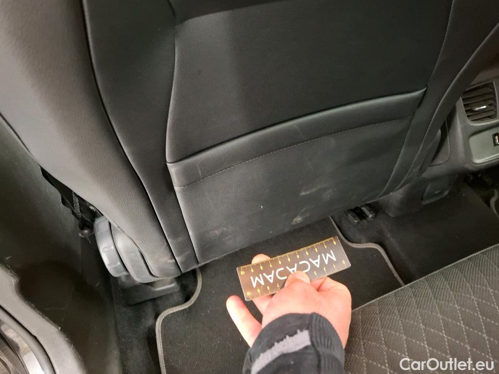  Opel   Grandland X Grandland X Elegance Business 1.5 130CV BVA8 E6d #27