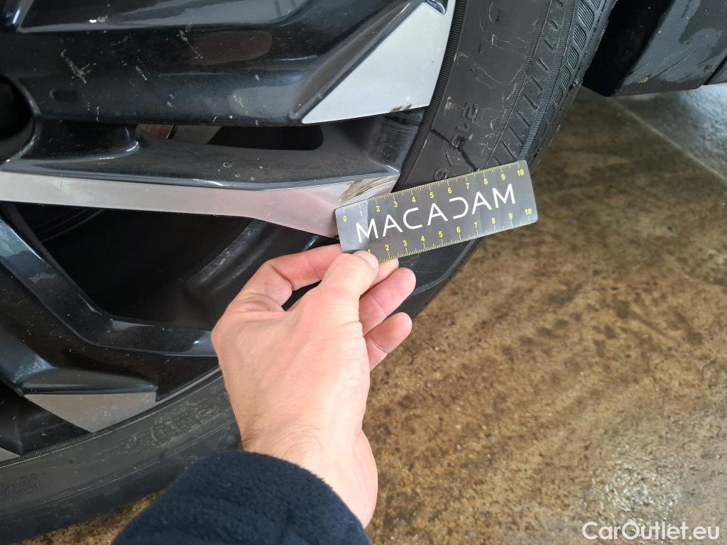  Peugeot  2008  Allure Pack 1.5 HDi 110CV BVM6 E6d #44