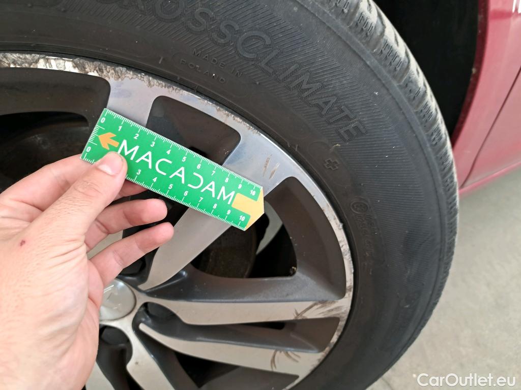  Peugeot  308  SW Allure Business 1.5 HDi 130CV BVA8 E6d #9