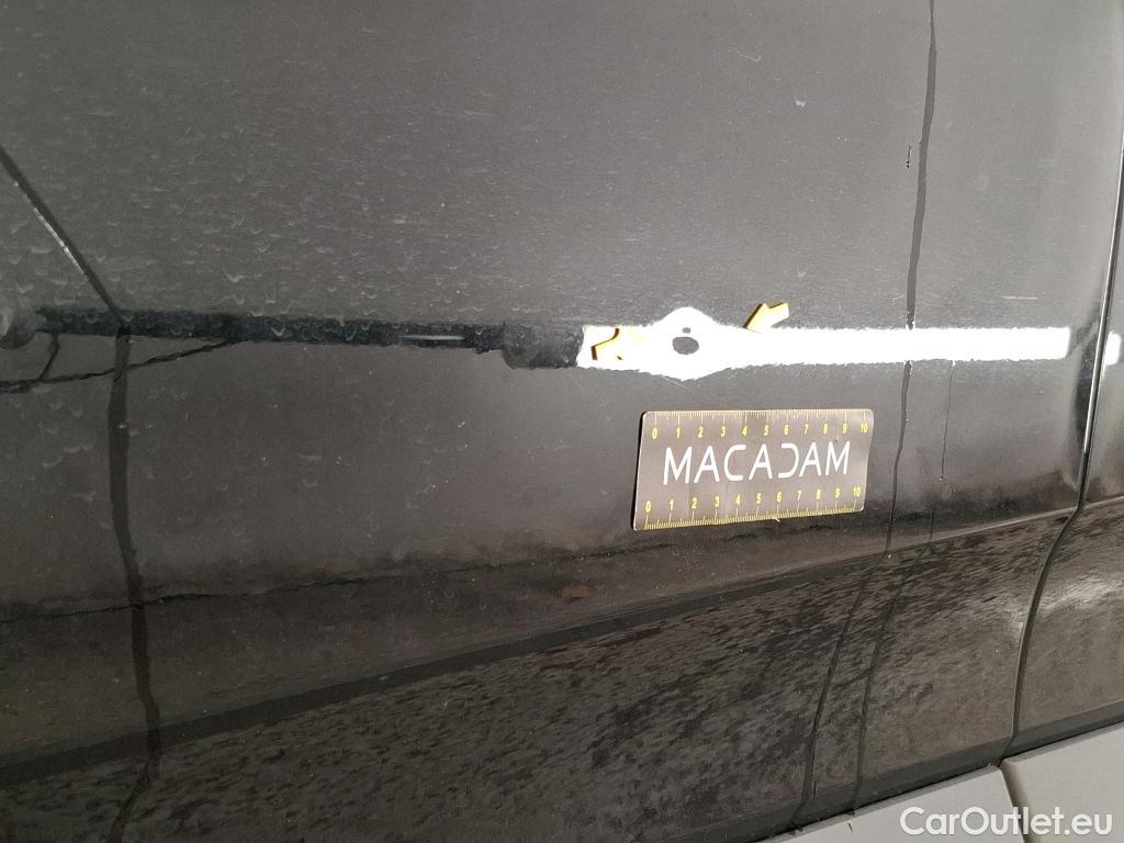  Opel   Grandland X Grandland X Elegance Business 1.5 130CV BVA8 E6d #25