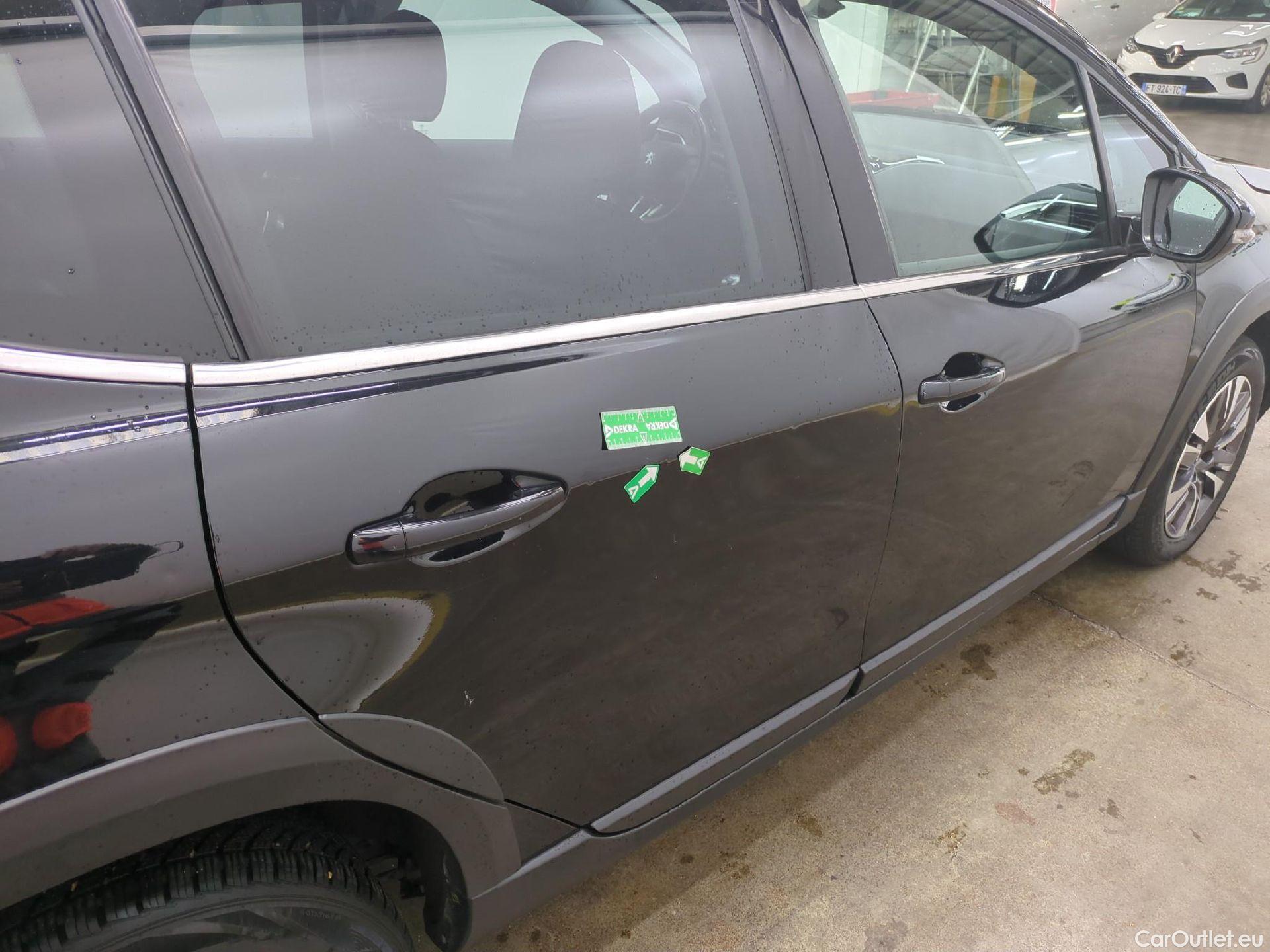  Peugeot  2008  Allure 1.2 PureTech 110CV BVM6 E6dT #47